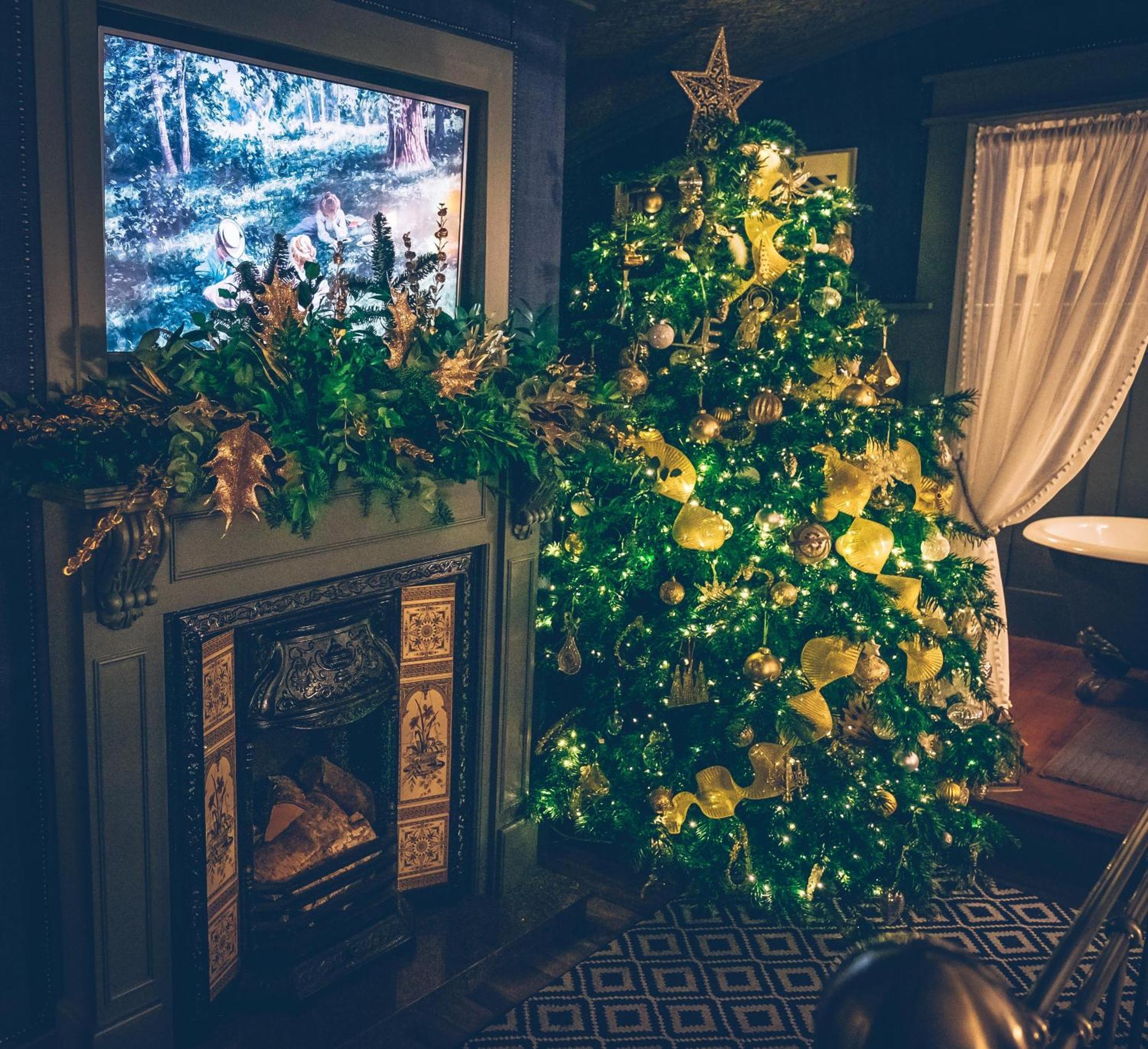 Sheddington Manor - 2 Bedroom Guest House & Cinema เบลฟาสต์ ภายนอก รูปภาพ